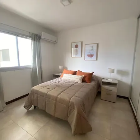 Hermoso departamento céntrico con estacionamiento Paraná Exterior foto